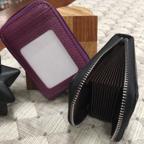 RFD Security Wallet - Picture 4 of 5